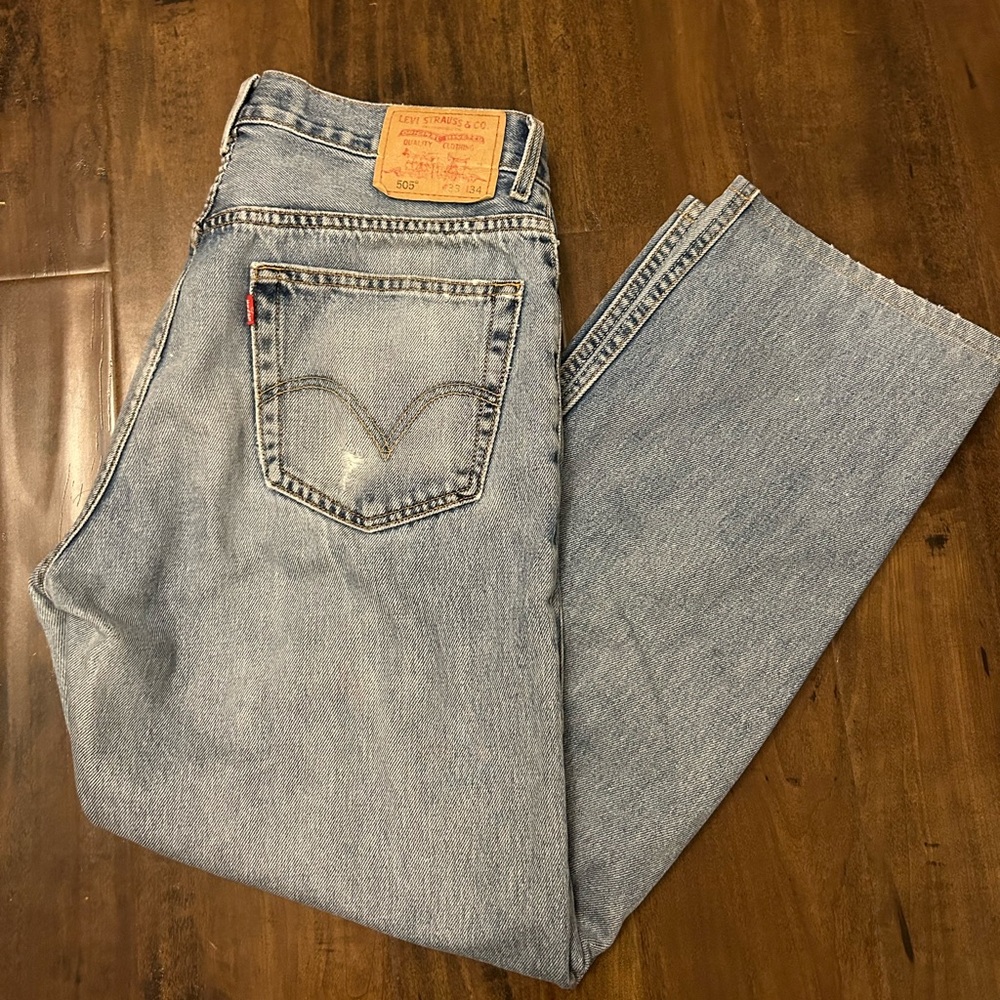 Levi’s Vintage 505 33x34 *Hemmed